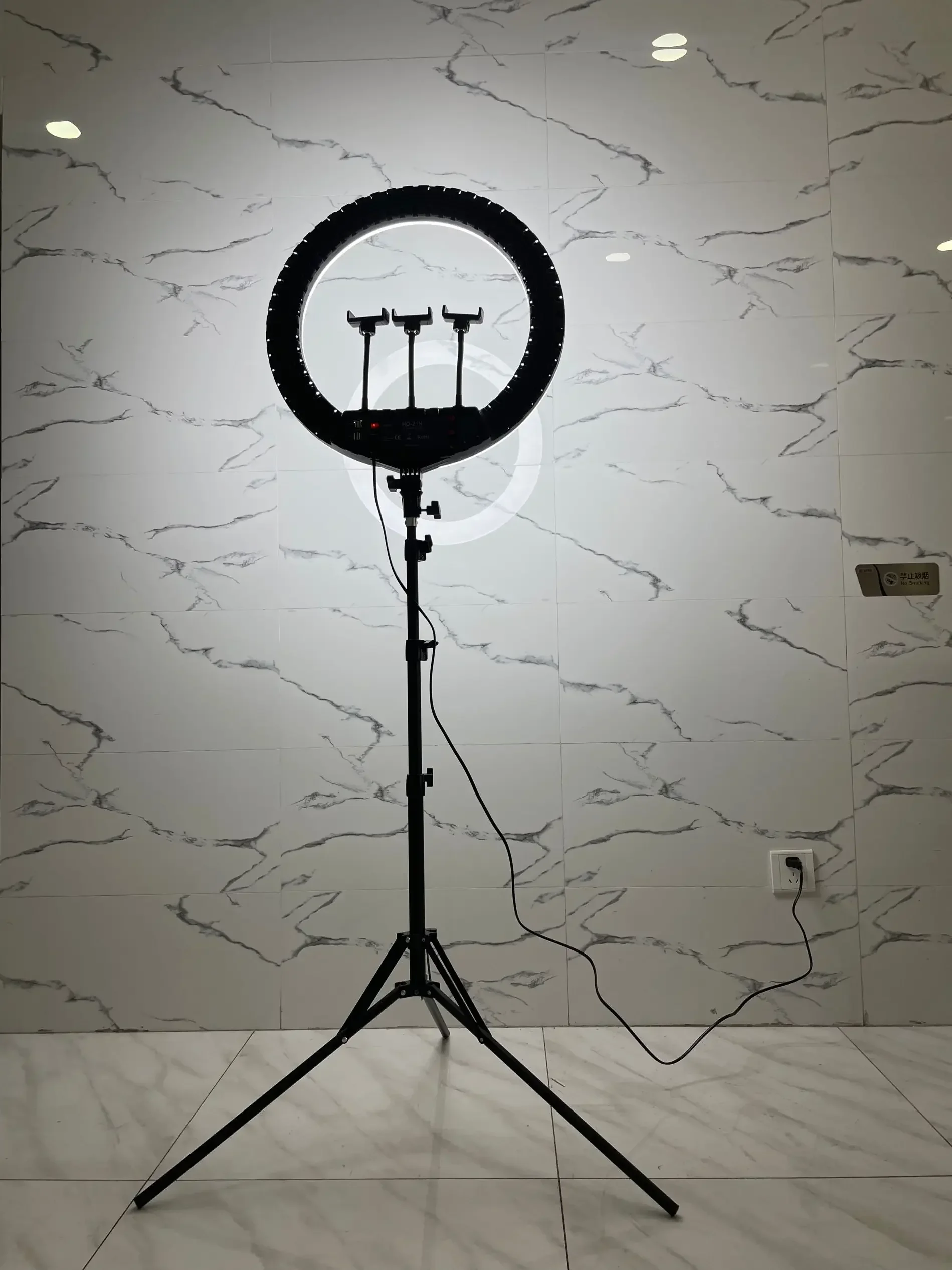 HQ-21n 21 Inch LED Ring Light  - Photography Lighting review and price