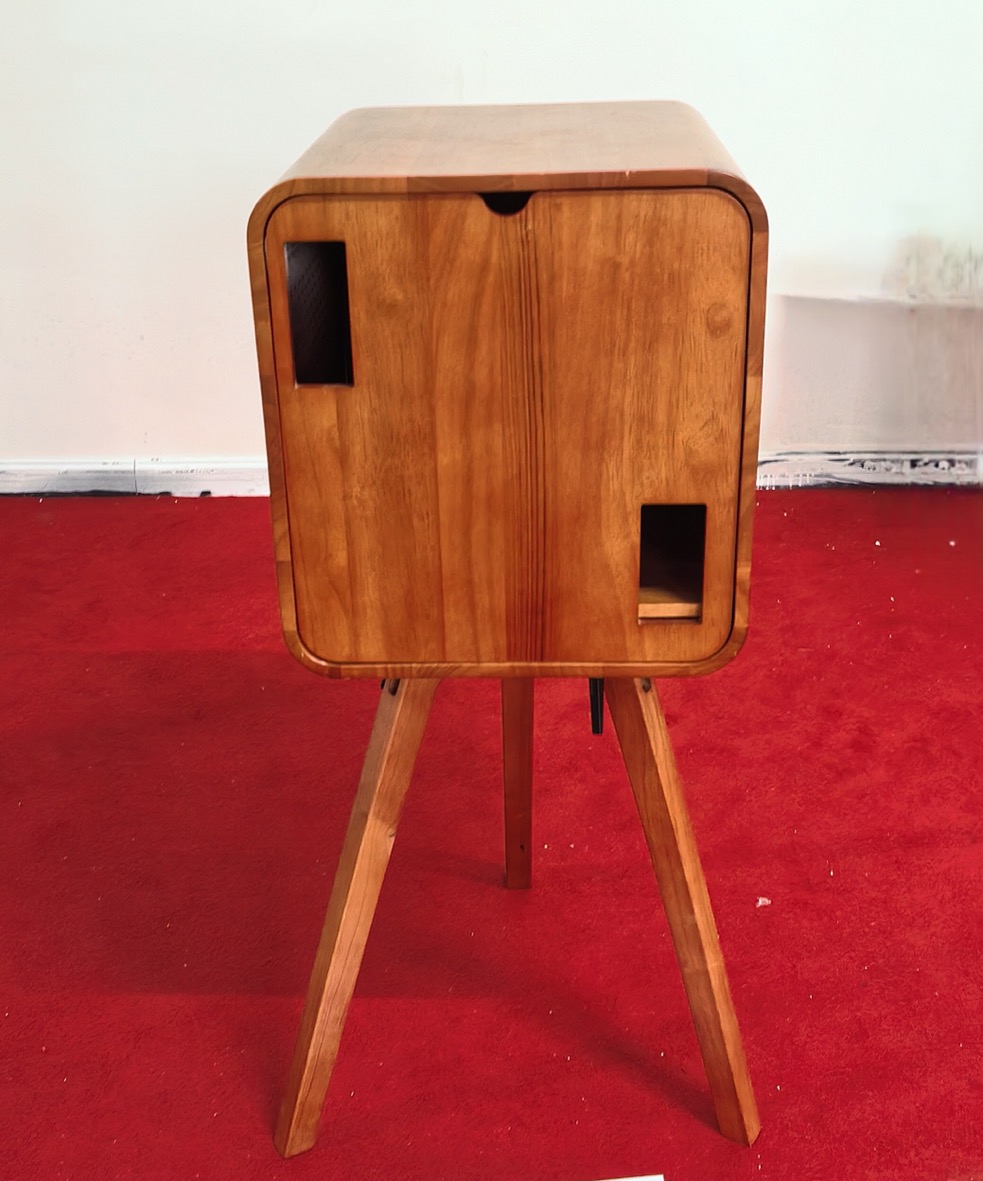 Oak Wood Selfie Camera Photo B - Photography Website review and price